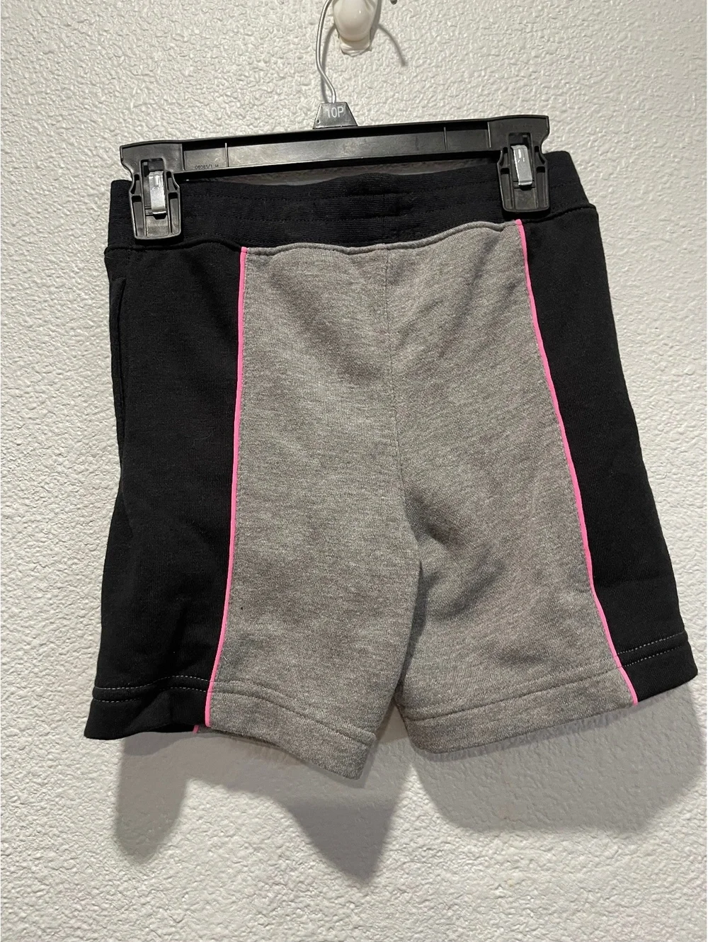 Nike Boys' Carbon Heater Shorts Size XS 4